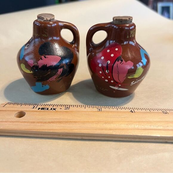 Vintage Smoking Maw and Paw Brownware Jug Salt & Pepper Shakers - Picture 1 of 9
